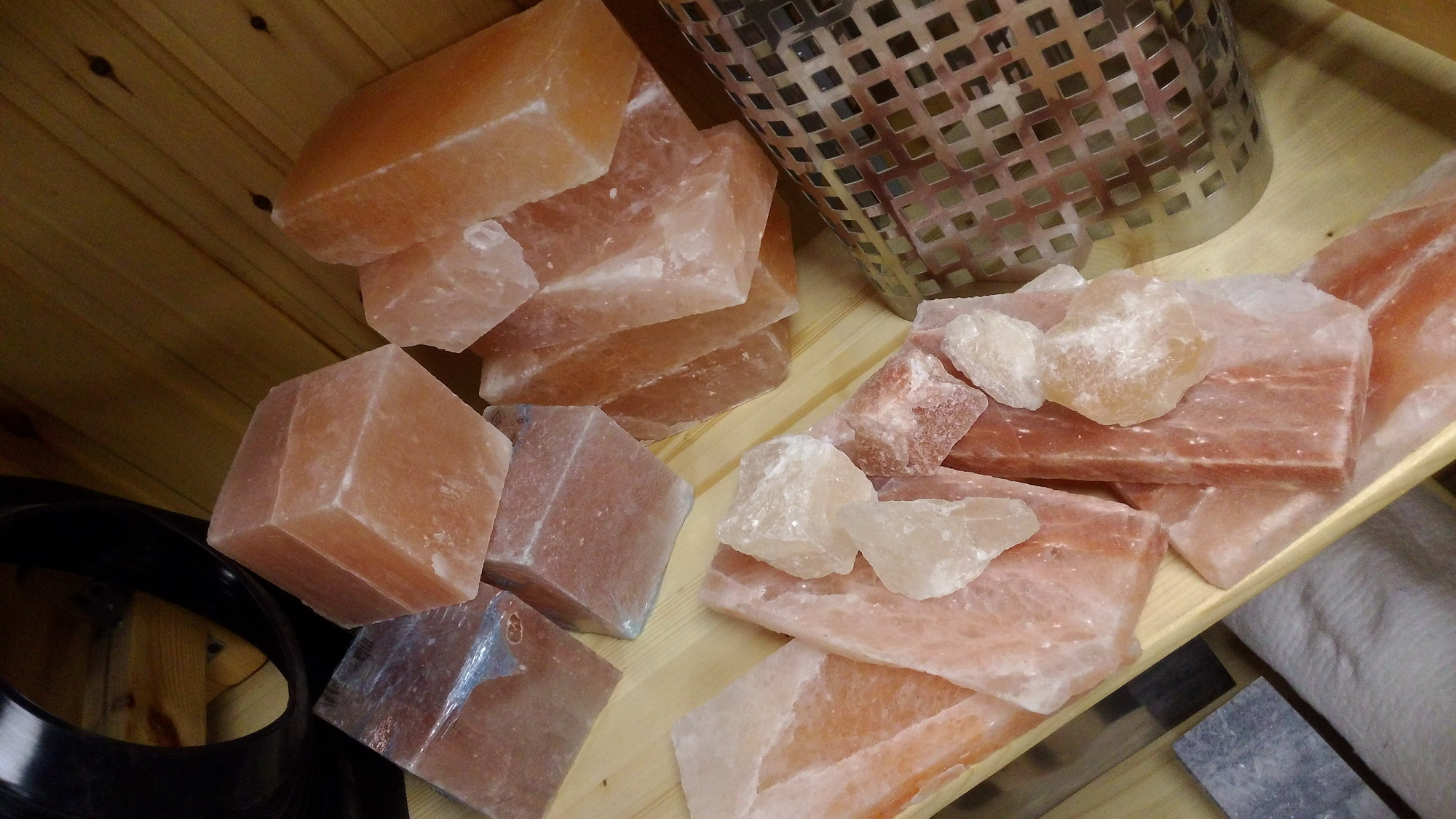 картинка Соль Гималайская Кирпич 200х100х50 мм. от магазина RockWood